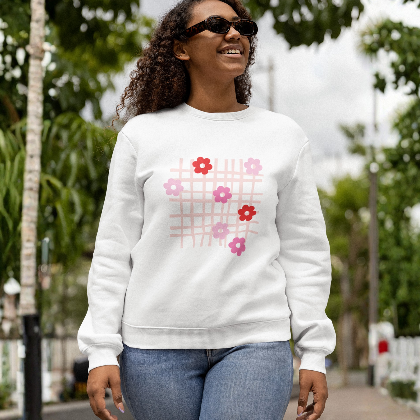 Retro Daisy Grid Sweatshirt